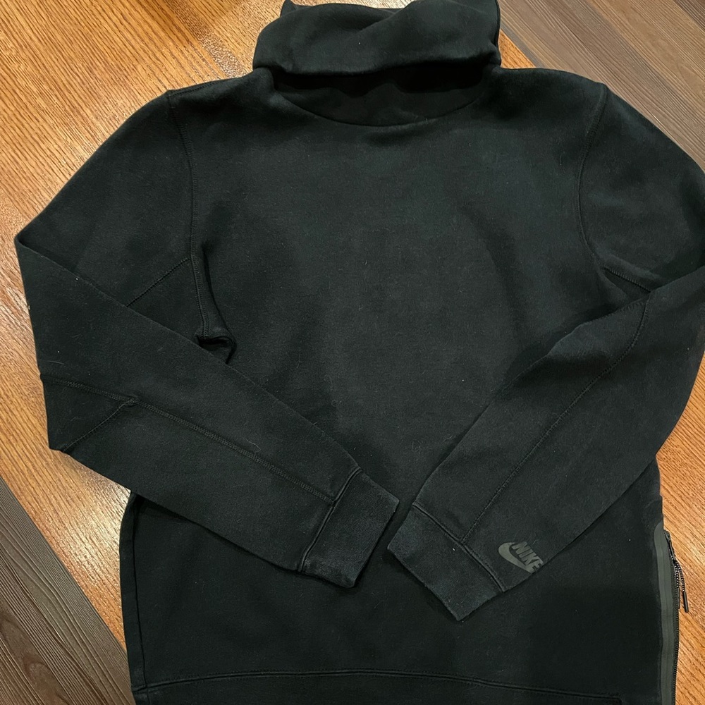 Nike Black Sweatshirt